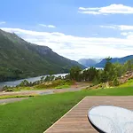 Fjordpanorama - With View
